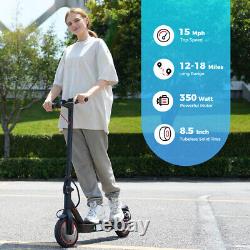 Scooter électrique avec moteur de 350W, autonomie de 30km, pliable et portable pour adultes.